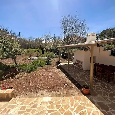 Traditional House With Fresh Vegetables Garden Pigadhakia