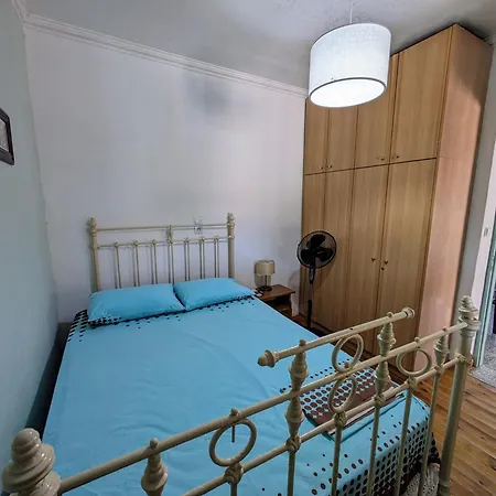 Holiday home Traditional House With Fresh Vegetables Garden Pigadhakia